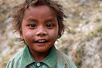 Neugieriges Kindergesicht, Nepal.