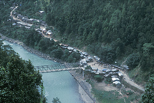 Das neue Dorf von Nayapul, Nepal, 2005