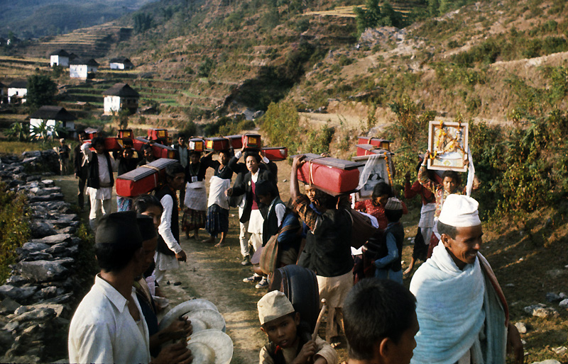 Dandapahhar 1976